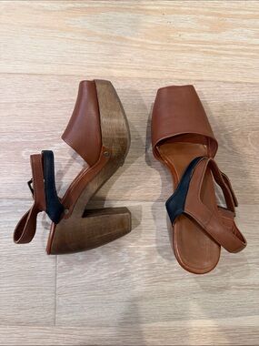 Rachel Comey Brown Leather Platform Sandals with Black Strap